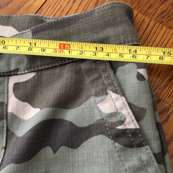 J Crew Camo - Picture 6 of 7